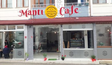 Atlantik Mantı Cafe Boyabat Kültür merkezi arkasında hizmet vermeye başlamıştır.