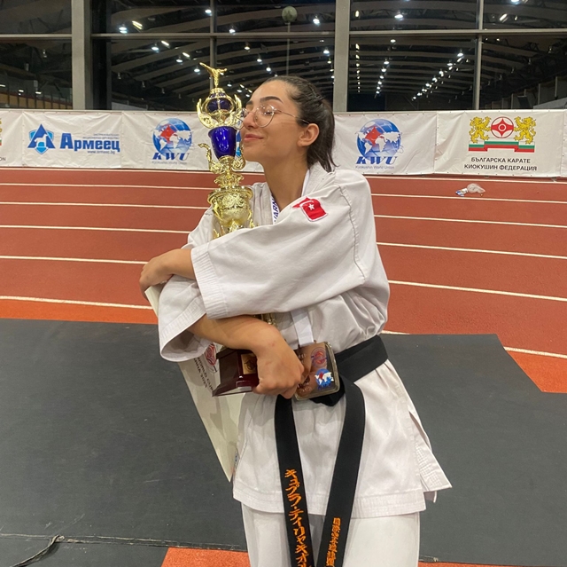 Boyabatlı Karatede Avrupa Şampiyonu Dünya 3. Oldu1