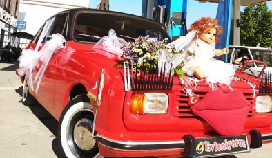 Boyabat’ta Düğünlere Nostalji  Anadol Taksi Damgasını Vuruyor