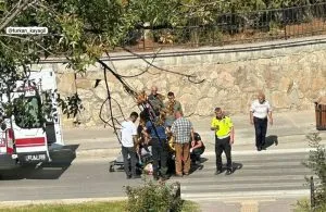 Yaya Geçişinde Otomobil Kadına çarptı