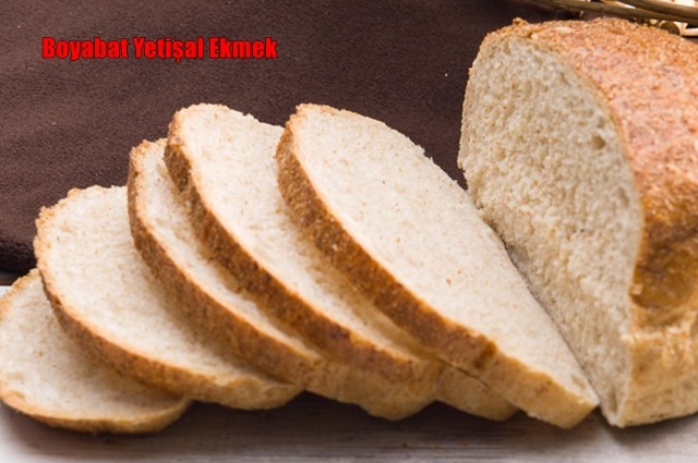Tam Buğday Köy Ekmeği Ağırlığı 1 kg olan tam buğday köy ekmeğinin normal ekmeklere göre besleyici değeri daha yüksektir.  Tam buğday köy ekmeğinin sindirimi kolaydır. Çoğu diyet listesinde tam buğday köy ekmeği yer alır. Sizlerde bu eşsiz lezzeti Boyabat Yetişal Ekmek Fırınından temin edebilirsiniz. Tam buğday köy ekmeği uzun süre tok kalmanızı sağlar.1