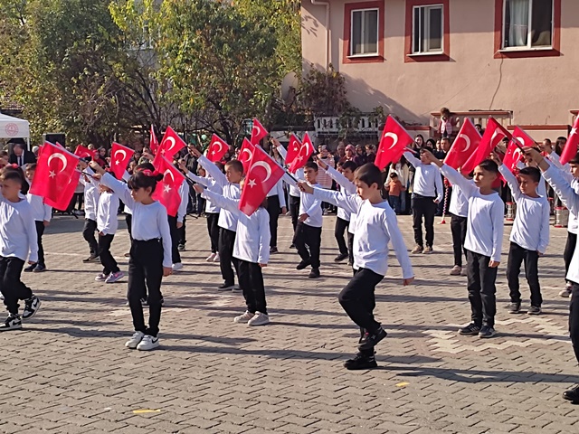 Cumhuriyet Bayramı'nın 100.yılı Durağan'da da coşkuyla kutlanıyor-boyabat02