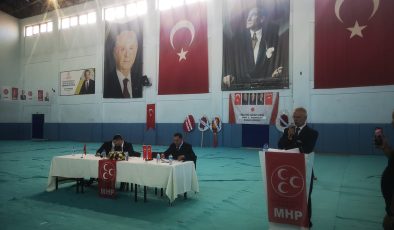 MHP Sinop İl Başkanı Hikmet Çınar yeniden başkan seçildi.