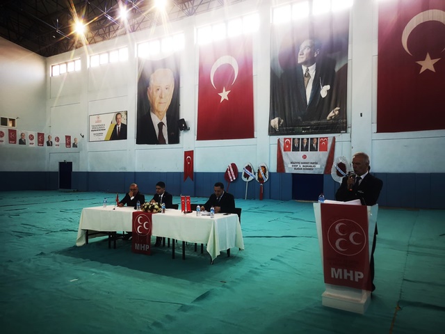 MHP Sinop İl Başkanı Hikmet Çınar yeniden başkan seçildi.11