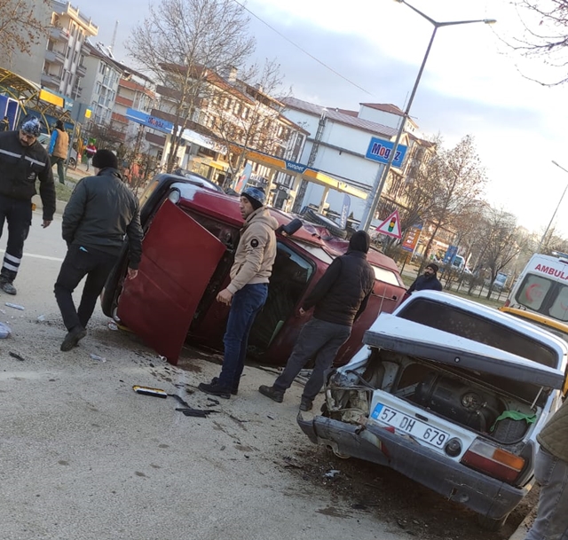 Boyabat'ta Trafik Kazası