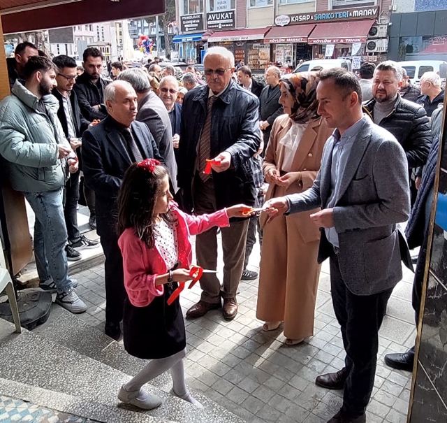 Mimar Sevgi Özdemir Irmak Mimarlık bürosunun açılışı gerçekleştirildi.6776
