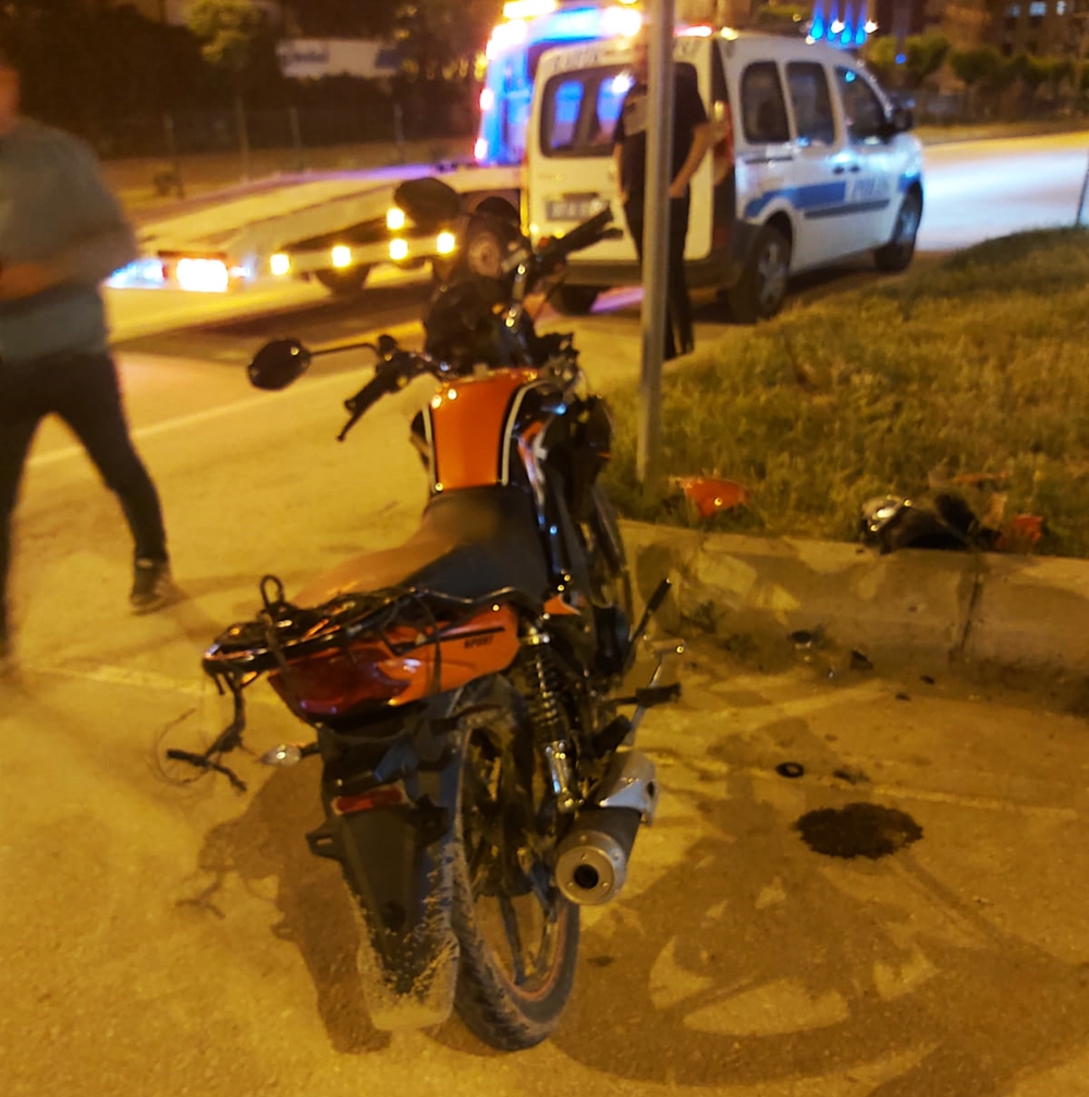 Boyabat’ta Kaza Yapan Motosiklet Sürücüsü Ağır Yaralandı