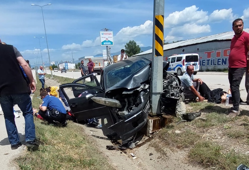 Boyabat’ta Trafik Kazası 5 Yaralı