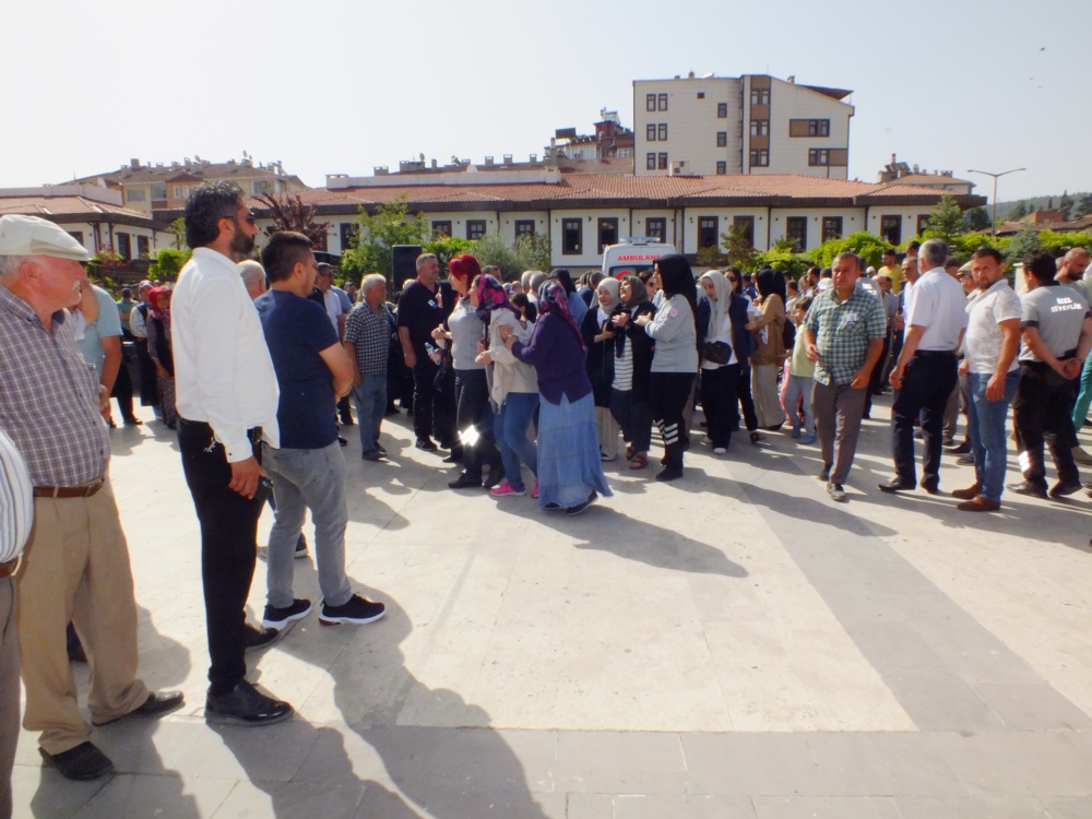 sinop boyabat sehit ender corakli trafik kazasiDSCF3502