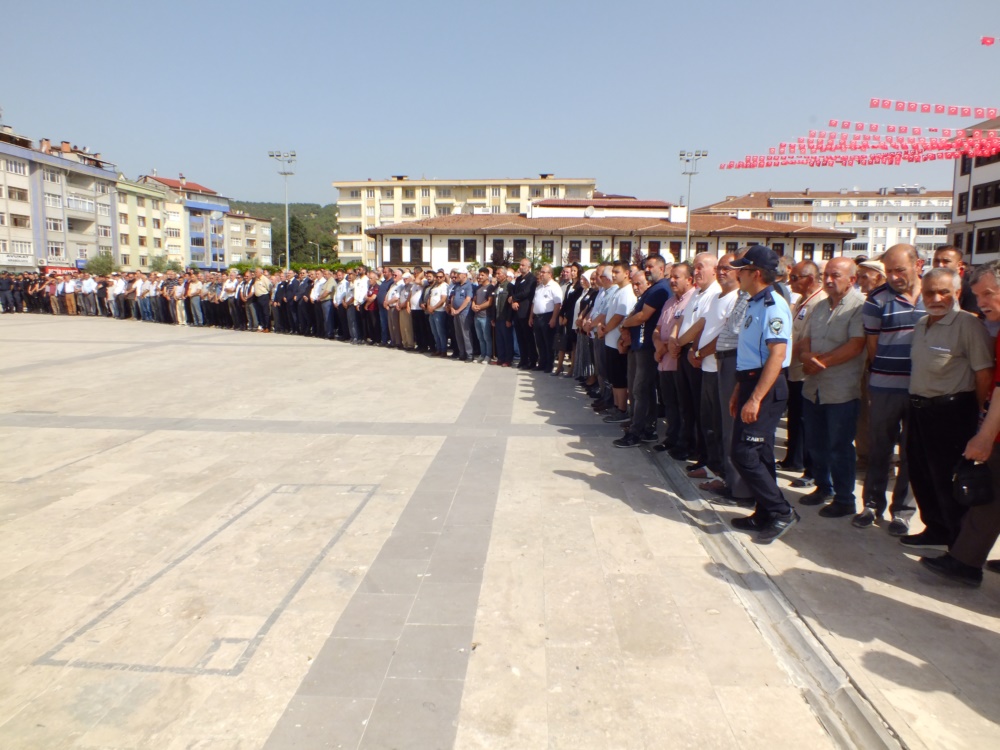 sinop boyabat sehit ender corakli trafik kazasiDSCF3518