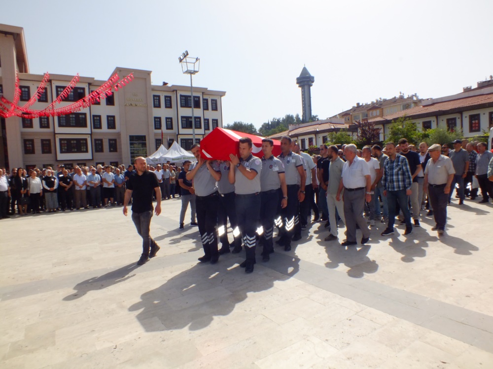 sinop boyabat sehit ender corakli trafik kazasiDSCF3523