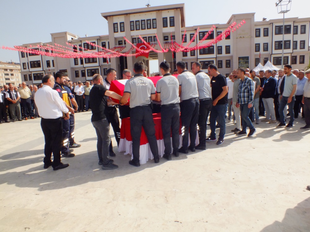 sinop boyabat sehit ender corakli trafik kazasiDSCF3526