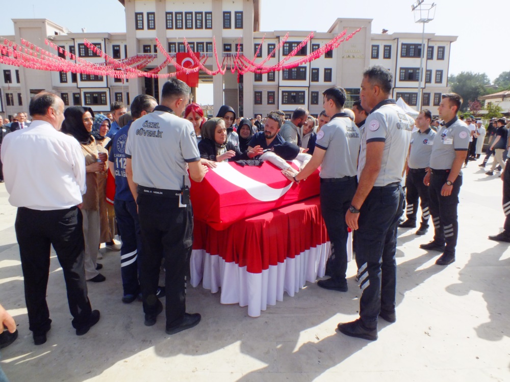 sinop boyabat sehit ender corakli trafik kazasiDSCF3530