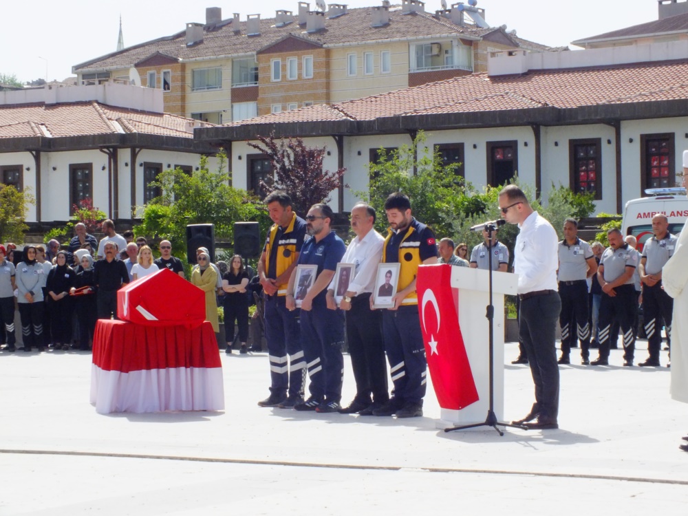 sinop boyabat sehit ender corakli trafik kazasiDSCF3546