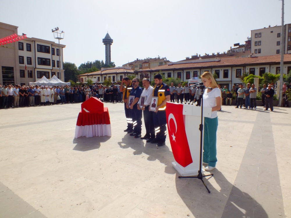 sinop boyabat sehit ender corakli trafik kazasiDSCF3549