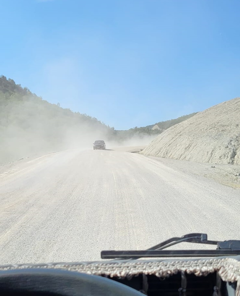 Bu Grup Yolu Sürücülere Lanet Okutuyor!22