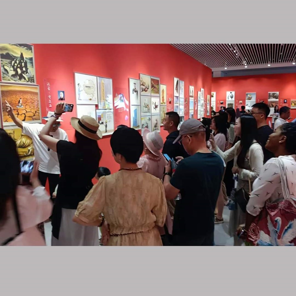 AŞKIN AYRANCIOĞLU'NUN ESERLERİ ÇİN'DE11