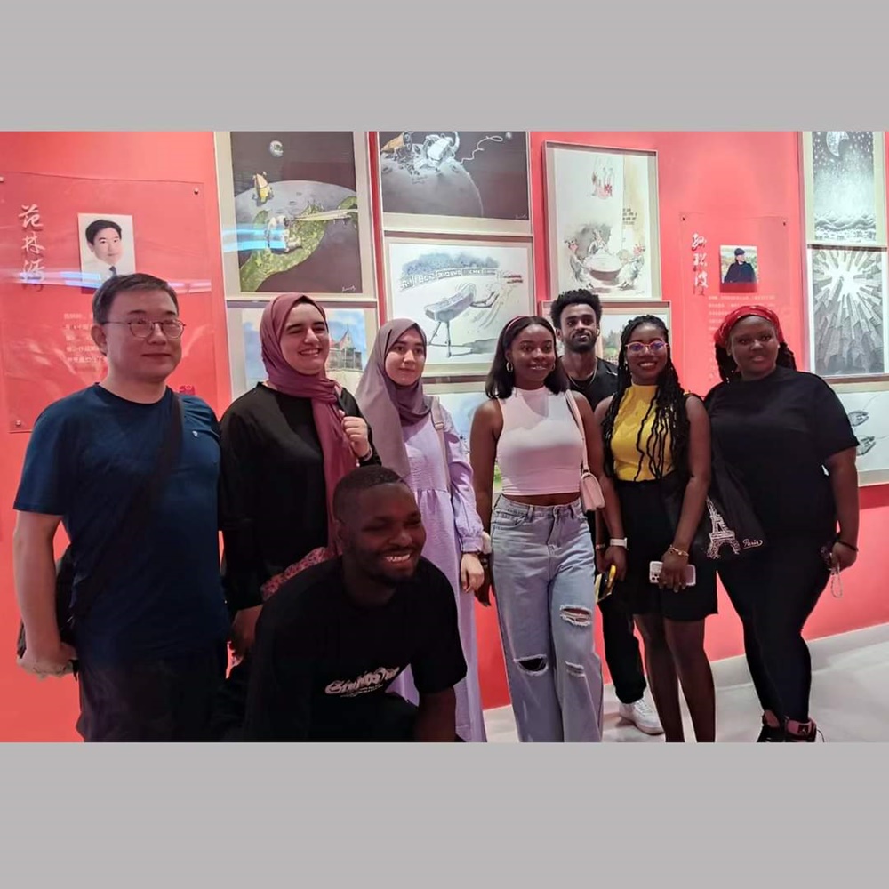 AŞKIN AYRANCIOĞLU'NUN ESERLERİ ÇİN'DE22