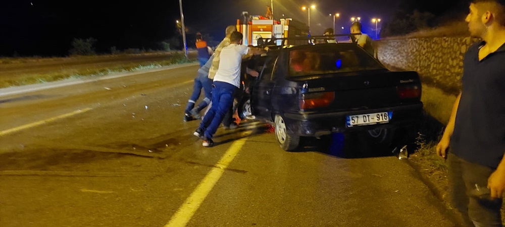 sinop boyabat trafik kazasi 5864556845183675d 5bb1 4389 b897 0ceb863f6d7b