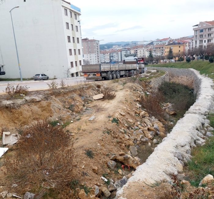 Boyabat Kumluk Mahallesi'nde uzun