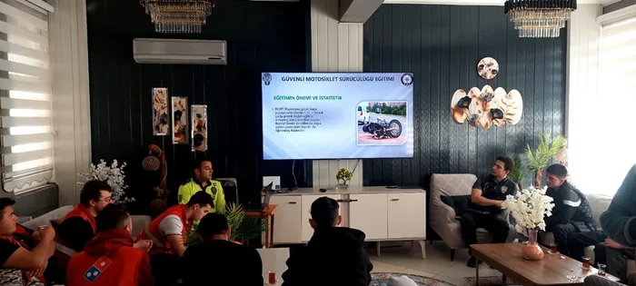 boyabat guvenli motosiklet surucu egitimi trafik polisi101