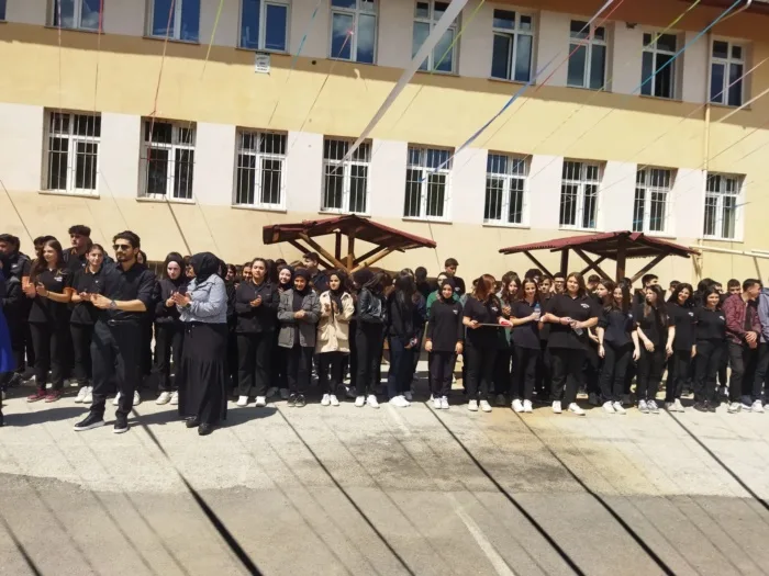 sinop boyabat iIbn i Sina MTALden TUBITAKta Buyuk Basari Projeyle Bilim Fuari dd347a74 2a5e 4e95 8a42 ef21c6692993