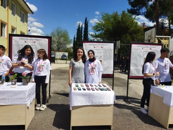 sinop boyabat iIbn i Sina MTALden TUBITAKta Buyuk Basari Projeyle Bilim Fuari f6504e3d 3c54 486f 9375 ed6d87aa463e