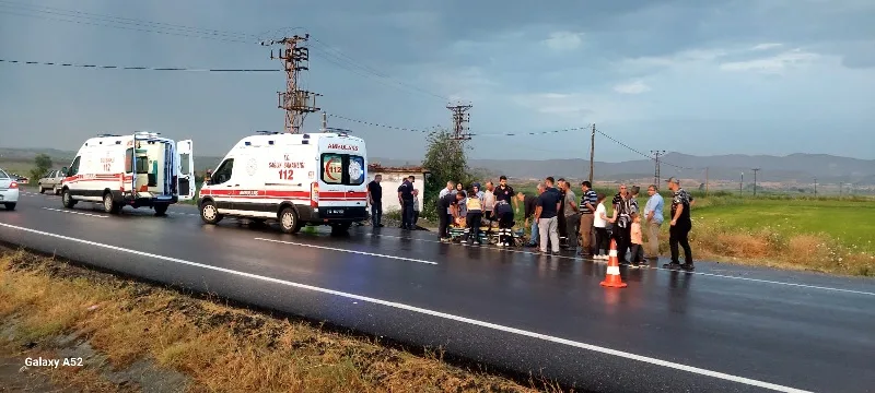 Boyabat'ta trafik Kazası 3 Yaralı