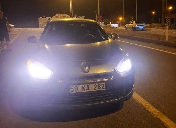 Boyabat'ta Trafik Kazası: 2 Yaralı Hastaneye Kaldırıldı