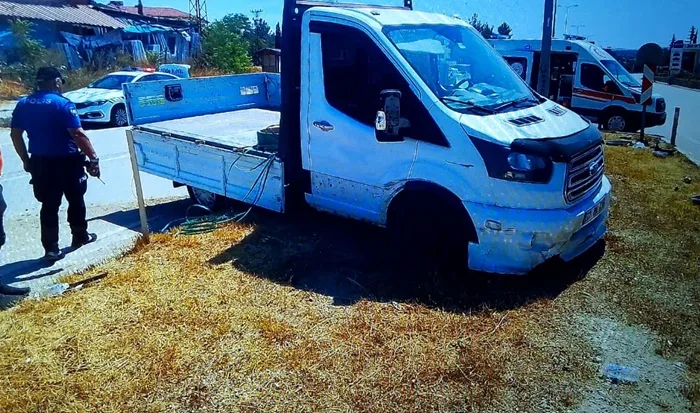 Boyabat'ta Trafik Kazası Bir Kişi Yaralandı 1 Boyabat'ta Trafik Kazası Bir Kişi Yaralandı