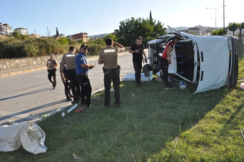 Boyabat Otogar Kavşağı Yakınında Kaza bir yaralı 5 Boyabat Otogar Kavşağı Yakınında Kaza bir yaralı77