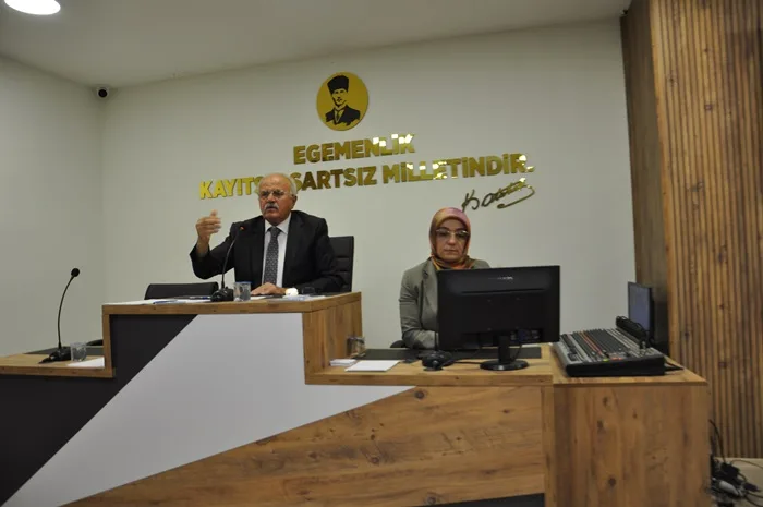 Boyabat Belediyesi'nden Esnaf Odası'na Yer Tahsisi: Mülkiyet Tartışması ve İhale Yolu Gündemde