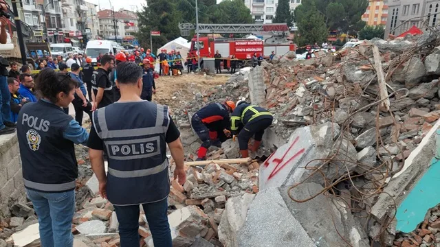 Boyabat'ta Nefes Kesen Deprem Tatbikatı: Gerçeğini Aratmadı!1112
