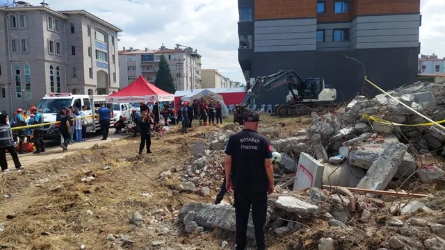 Boyabat'ta Nefes Kesen Deprem Tatbikatı: Gerçeğini Aratmadı!2552