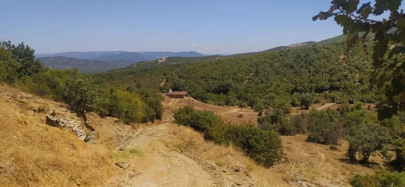 Boyabat'ta Tarihi Kemer Çöktü: Vatandaşlar Yetkilileri Göreve Çağırıyor10