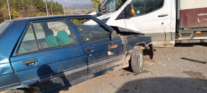 Boyabat'ta meydana gelen trafik kazasında