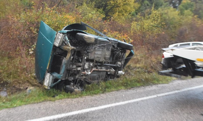 Sinop–Ayancik Yolunda Maddi Hasarli Kaza 64612
