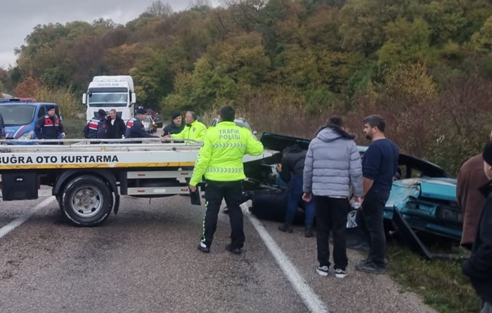 Sinop–Ayancik Yolunda Maddi Hasarli Kaza 64612345 1