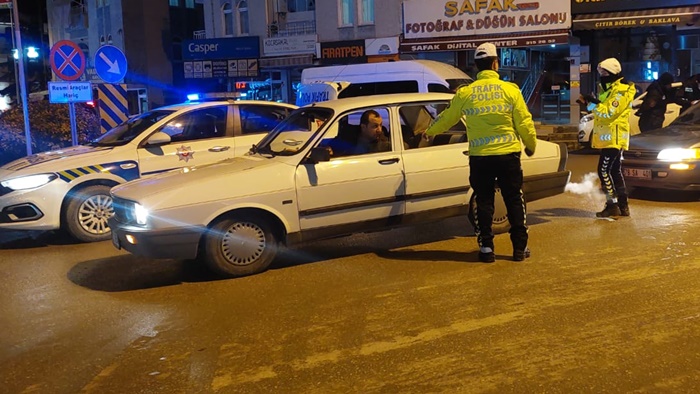 boyabat yeni yil yilbasi polis denetimleri trafik uygulamasi7585809