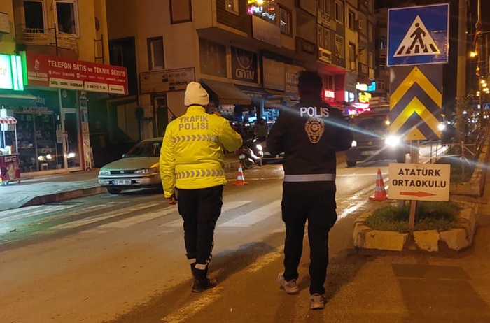 boyabat yeni yil yilbasi polis denetimleri trafik uygulamasi758580977
