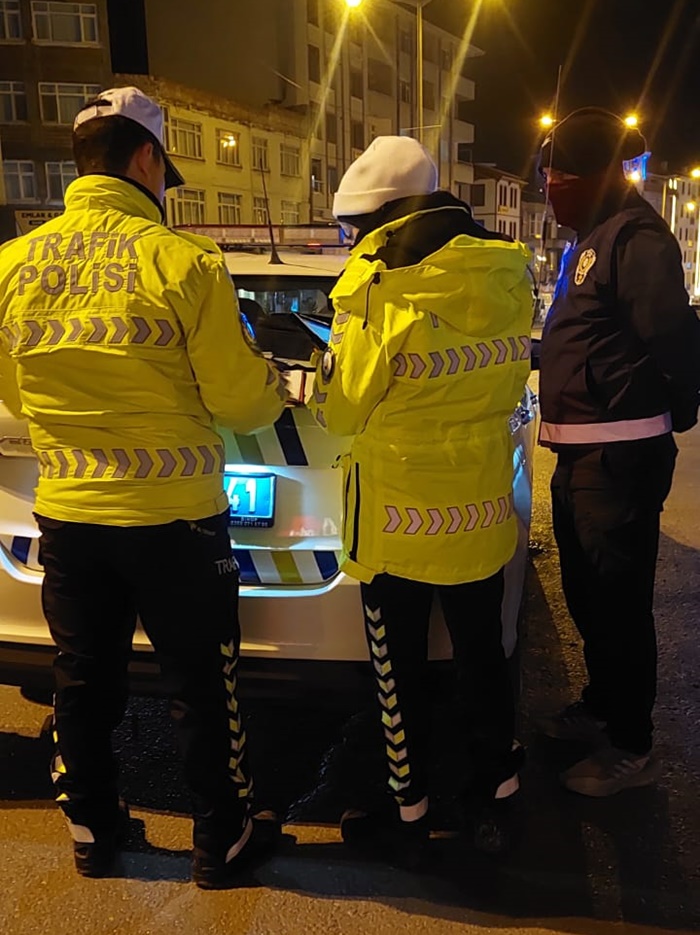 boyabat yeni yil yilbasi polis denetimleri trafik uygulamasi75885870977