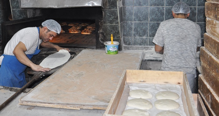 Geleneksel Boyabat Ekmeği Boyabat Usulü İçli Pide Nasip Ekmek Fırınında1