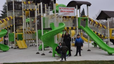 Boyabat’ta 15 yıldır atıl durumda olan Alparslan Türkeş Parkı, Hasan