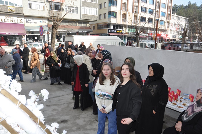 Boyabat Eftal Giyim Ev tekstili Perde Magazasi 033