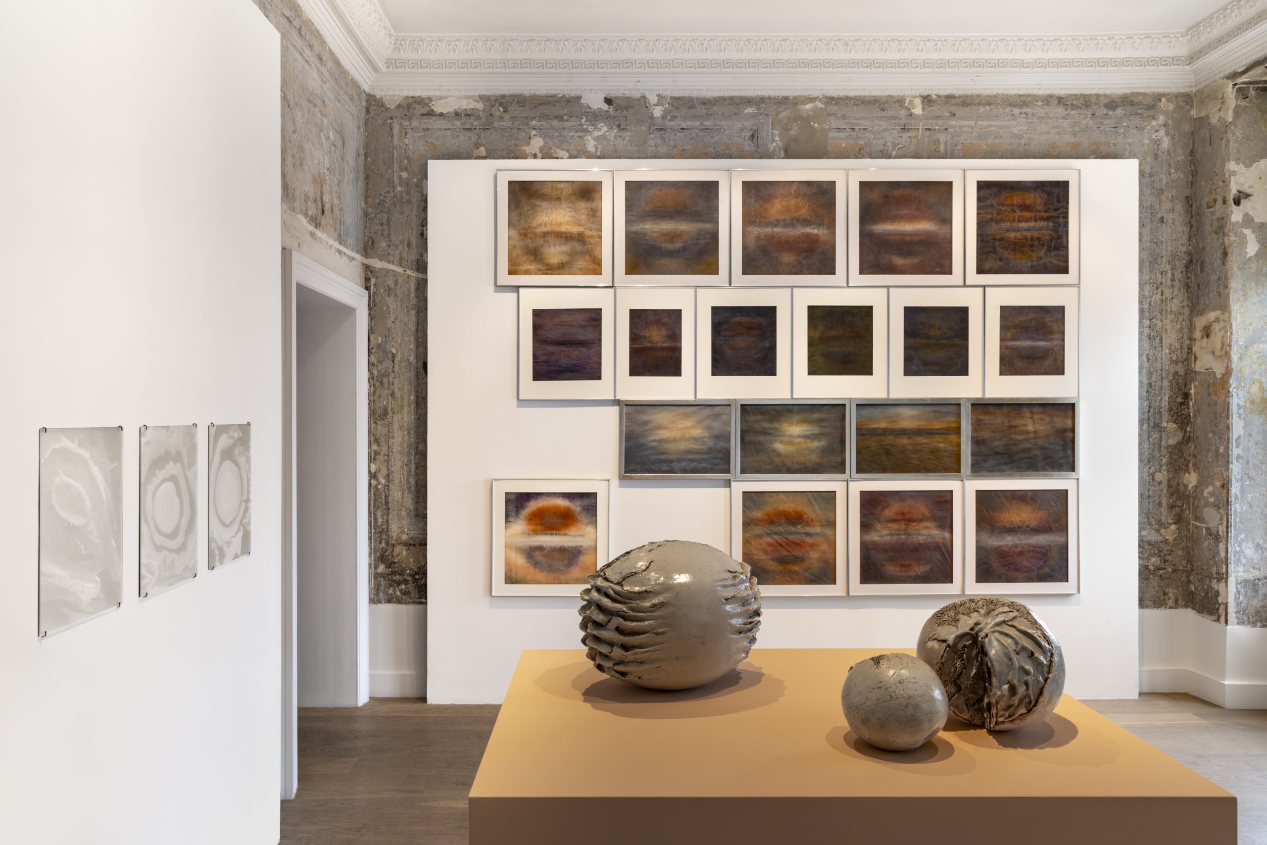 Kayada Buyudum Ben sergisinden gorunum fotograf Zeynep Firat4 235918069 1 scaled