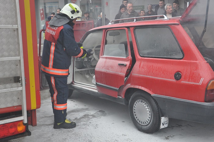 boyabat otomobil yangini88887788888777