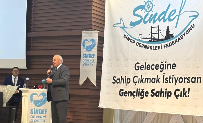 SİNDEF’in Burs Gecesinde Boyabat Belediye Başkanı Hasan Kara Sahnedeydi